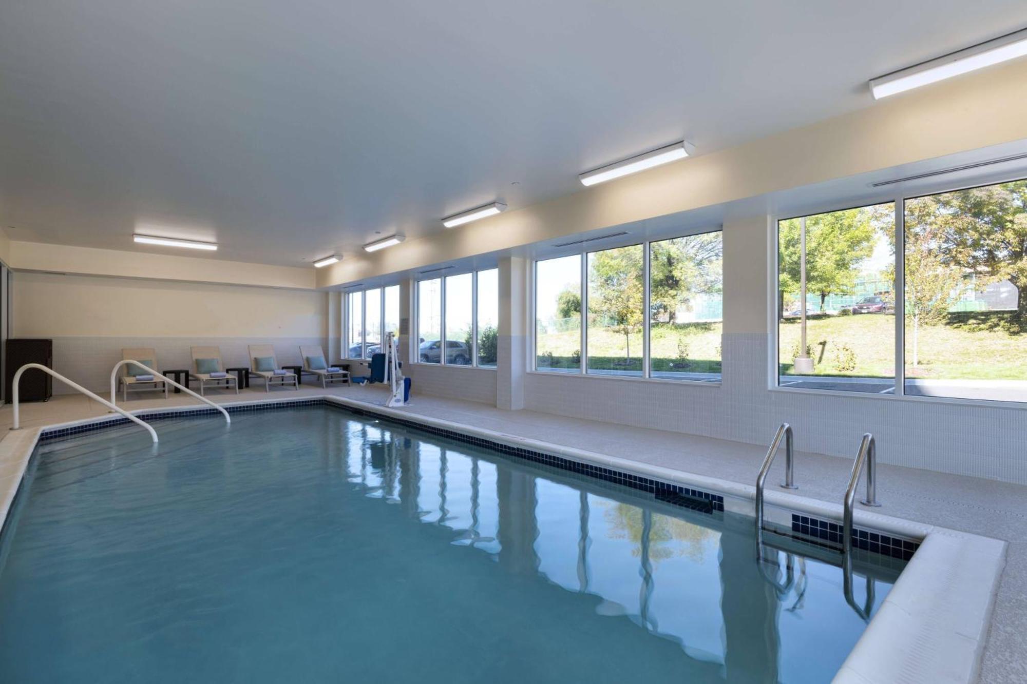 Towneplace Suites By Marriott Brentwood Εξωτερικό φωτογραφία